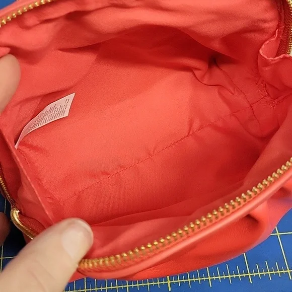 Old Navy Red-Orange 40"? Strap Purse 7" x 4" x 6" Brand New - Picture 4 of 7